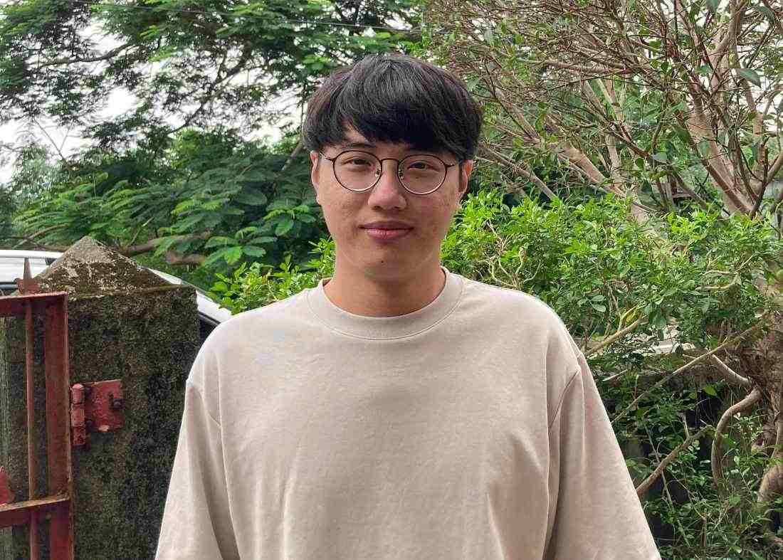 多益心得〡考取金色證書_吳O謙_多益分數880分